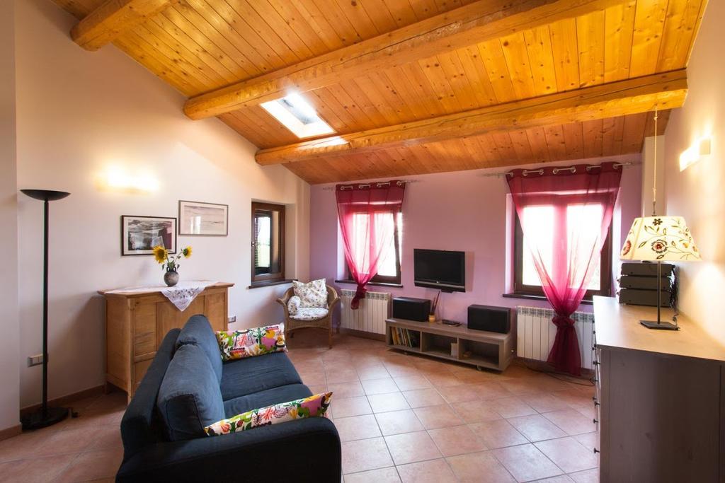 Casa Vacanze Angelica Ostra Vetere Exterior foto